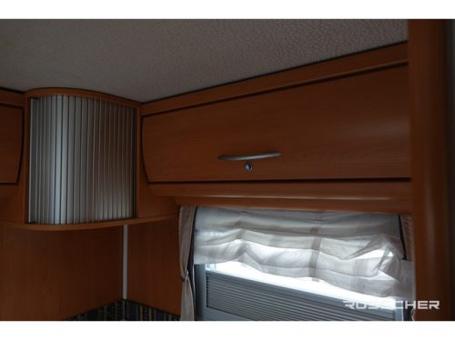 Frankia T680BD | Holiday Class | 130Pk | C&aacute;mara de marcha atr&aacute;s | Panel solar | 16'' foto: 15