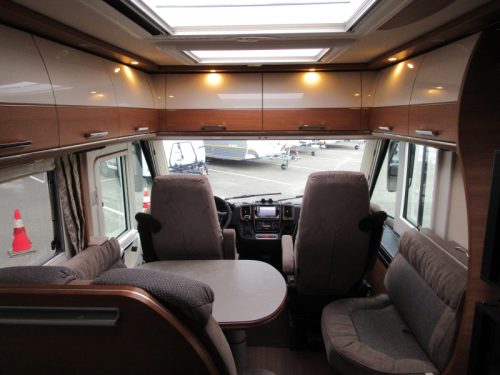 Carthago Chic C-Line I 4.9 LE AUTOMATIC DOUBLE FLOOR photo: 3