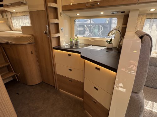 Malibu by Carthago T 460 KB LE 140 hp AUTOMATIC 9-Speed Euro6 Fiat Ducato **Single longitudinal beds/Full of options/4 seats/Lithium/Solar panel/Inverter photo: 11