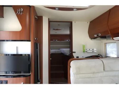 Rapido 855 F Premium Edition Automatik Foto: 8