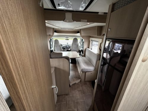 B&uuml;rstner Nexxo 580 T Hubbett/2015/5.8M/Euro-5 Foto: 7