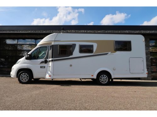 Carado T447 | Enkele bedden + Hefbed | Navi / Camera | Schotel | Zonnepaneel Carado T447 EURO6 | Enkele bedden + Hefbed | NAVI | Lichtm foto: 8