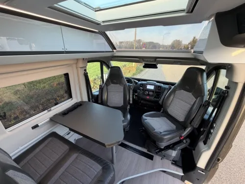 Adria Twin Supreme 640 SGX Lithium, inversor, Solar foto: 5