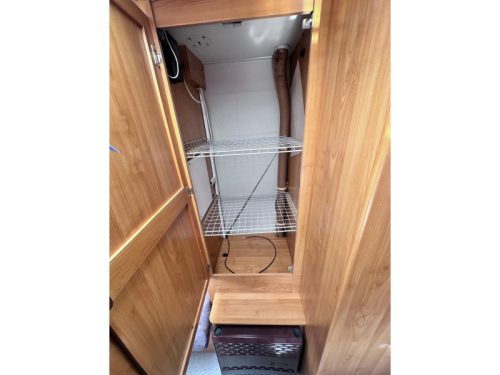 Hymer B 534 Original NL, Rundsitzgruppe Foto: 16