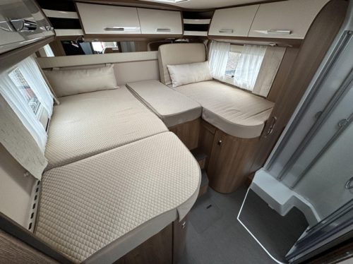 Carthago C-Tourer I 144 LE 160PK-LIGHTWEIGHT+LITHIUM Foto: 17