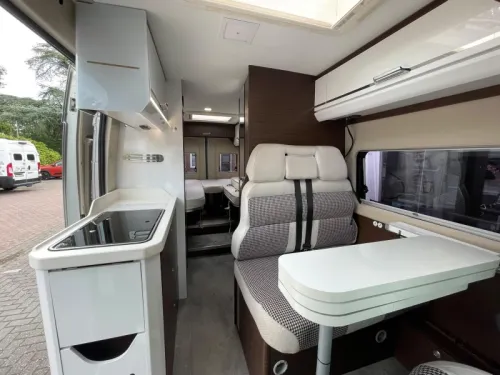 Karmann Davis 620 Single Beds Automatic photo: 15
