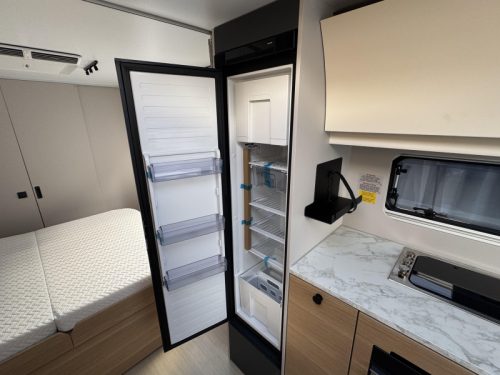 Adria Adora 613 UT chauffage Alde photo : 12