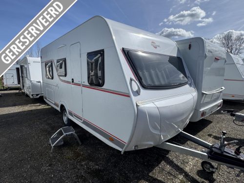 B&uuml;rstner Premio Life 480 TL Mover and Thule awning photo: 0