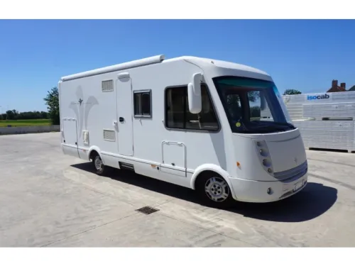 Niesmann+Bischoff Arto 69 L Sachs Automatic