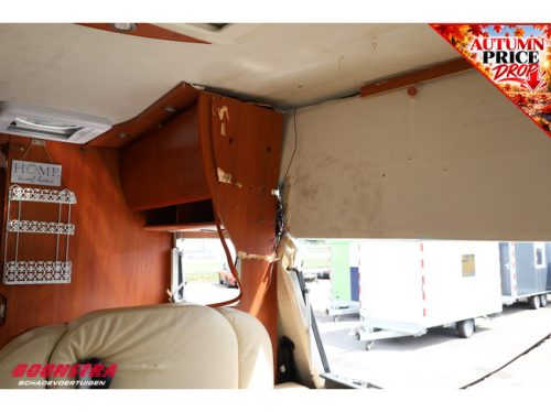 Concorde Carver 820L 70C170 Aut. Level Air Suspension Roof Air Conditioning Solar Awning Tow hitch photo: 16