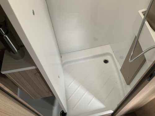 B&uuml;rstner Lyseo Harmony Line 690, AUTOMAAT, Mercedes Sprinter 2.2 163 Pk Enkele-bedden, hefbed, Luchtvering, Bj. 2020 &ldquo; Uw Wohnmobil-Verkaufsvermittler Wohnmobil Zentrum on the road Marum foto: 29