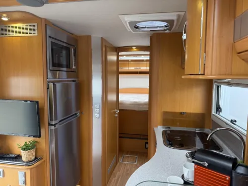 Phoenix Liner 8000 G Full options  photo: 10