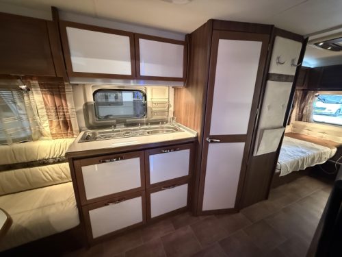 B&uuml;rstner Trecento 525 TL 2 BETTEN RUNDESITZTOP-ZUSTAND Foto: 9