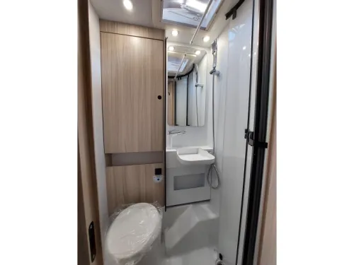 Sun Living S 72 DL Special Edition &euro; 90.000 photo: 16