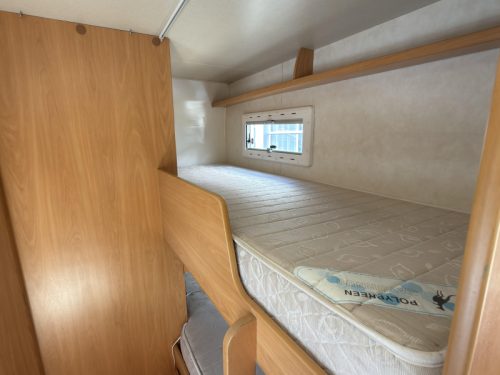 Challenger Trigano 153 ALK Stapelbedden  foto: 14