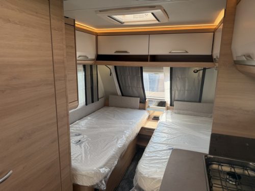 Knaus SUDWIND 460 EU Black Selection Campovolo grey / 50% deals photo : 15