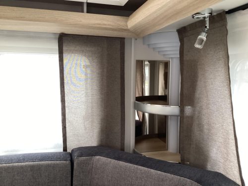Hobby De Luxe 540 UL Single beds  photo: 18