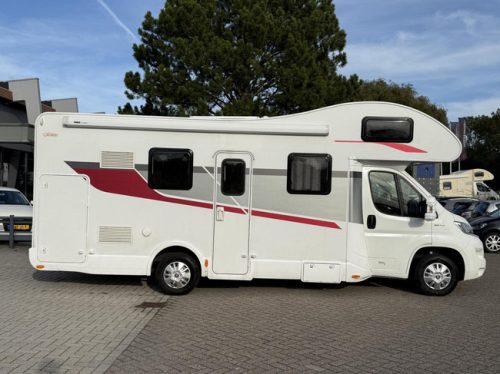 Rimor Seal 9 Alcove with 7 berths family camper photo: 22