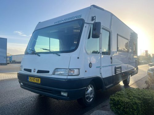 Fiat Ducato 230 Weinsberg Komet | Toldo de Casete | Portabicicletas | Enganche de Remolque Desmontable | Cama Capuchina | Asiento de Tren foto: 2