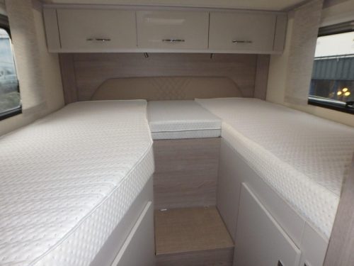 B&uuml;rstner Nexxo Van 620 T  photo: 20