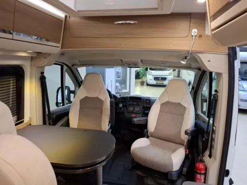 Adria Twin 600 SP 160PK Anh&auml;ngerkupplung Solar Foto: 12