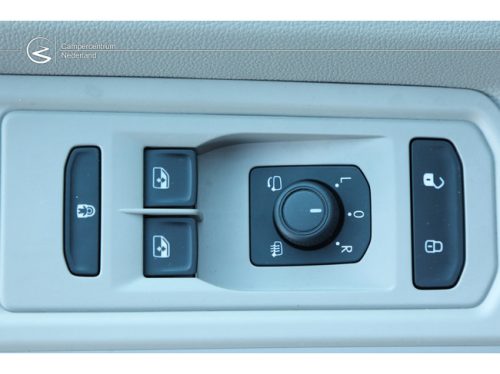 Volkswagen California Beach Camper 1.5 eHybrid 180 kW / 245 PK DSG 4Motion Foto: 23