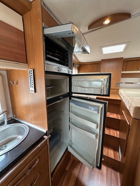 Hymer Mobil B 674 SL, Automatic photo: 6