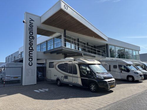 B&uuml;rstner Nexxo Moonlight 728 SINGLE BEDS ROOF AIRCO photo: 0