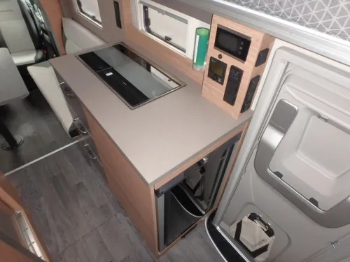 Weinsberg Xcursion 500 LT  Foto: 18
