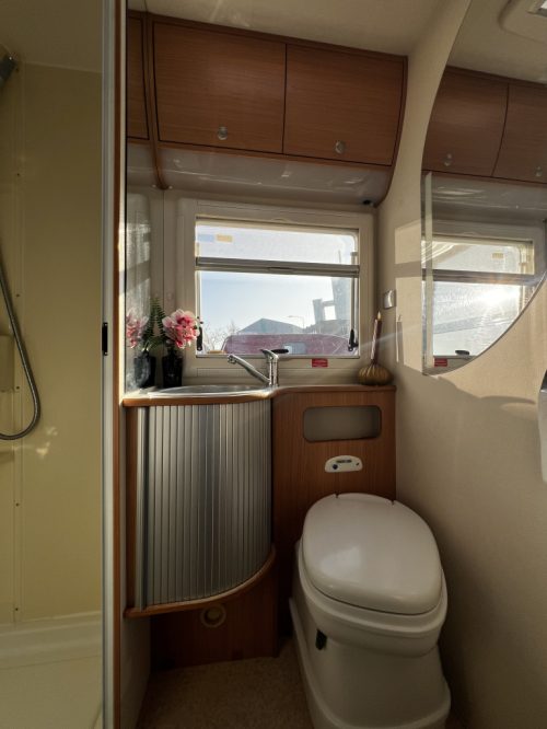 ADRIA MOBIL ADRIATIK photo: 16