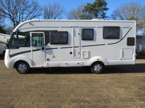 Itineo MB700 Fiat A-class Queens bed and Pop-top roof year of manufacture 2016 photo: 1