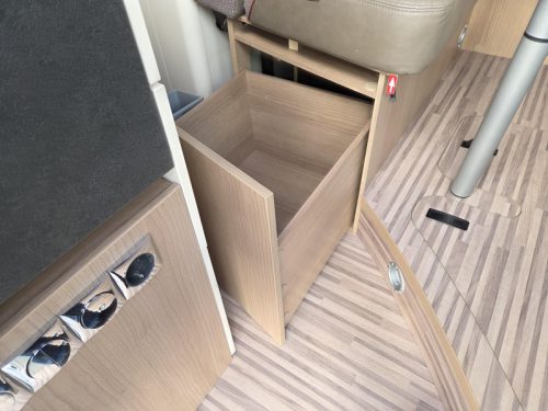 Malibu Charming GT Skyview 600 Luftfederung Skyroof Foto: 21