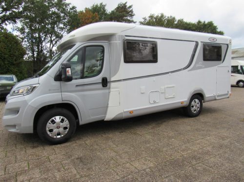 LMC T663G Semi-integrated Single beds 5 Seats year of manufacture 11-2022 photo: 22