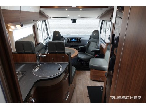 Hymer BMC I 680 | 170Pk Automatik. | Niveausystem | Maxxfan | Dachklimaanlage | Lithium-Batterie Foto: 3