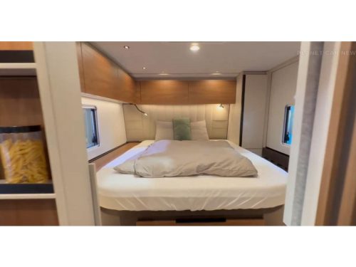 B&uuml;rstner Signature SFT 7.5 QUEENSBED+TOIT RELEVABLE AUTOMATIQUE photo : 9