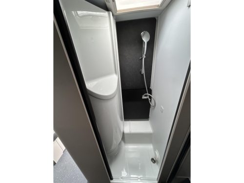 Adria Compact Supreme DL 2027 modelo nuevo foto: 9