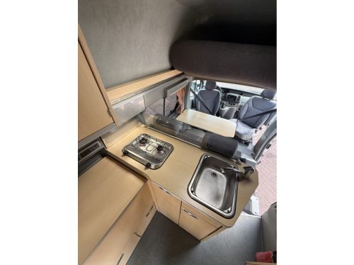 P&ouml;ssl weinsberg X-cursion 505 pop-top roof 135 hp van conversion air conditioning 4 berths towbar kitchen webasto auxiliary heater bike rack photo: 19