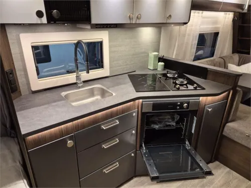 Polar Blackline 590 FWL Foto: 5