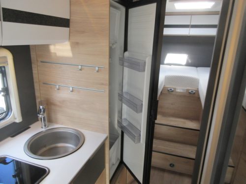 Dethleffs Globebus Go T45 Campact, Komplett und NAP Foto: 12