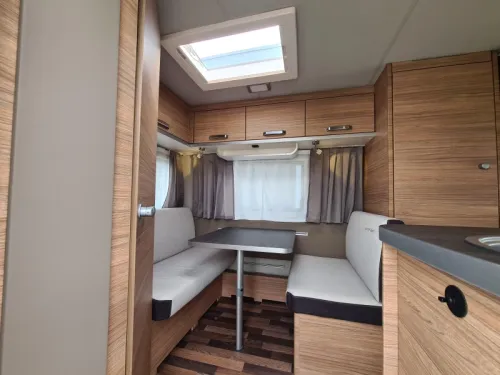 Weinsberg CaraOne Edition HOT 390 QD photo: 11