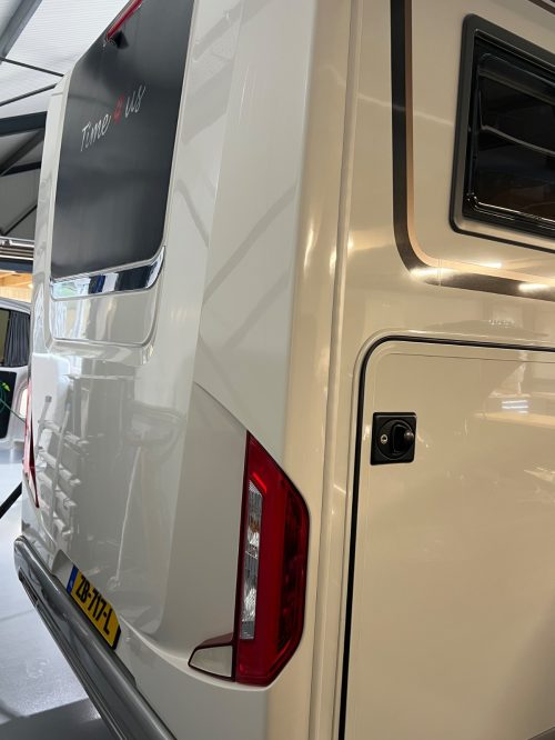 Carthago Chic C-Line 4.8 LE Foto: 7