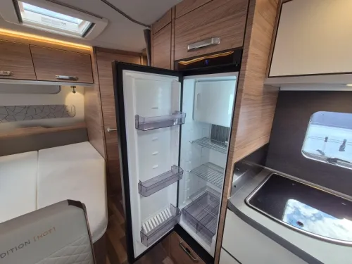 Weinsberg CaraOne Edition HOT 500 FDK Bunk bed photo: 15