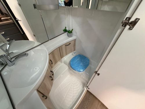 Hobby De Luxe 495 UL photo: 5