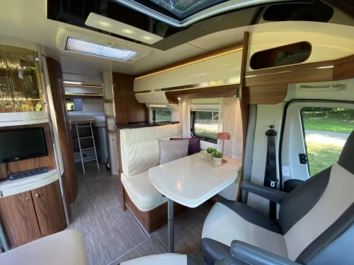 Hobby Premium Drive 70 GE Ausgezeichnet gepflegt Foto: 8