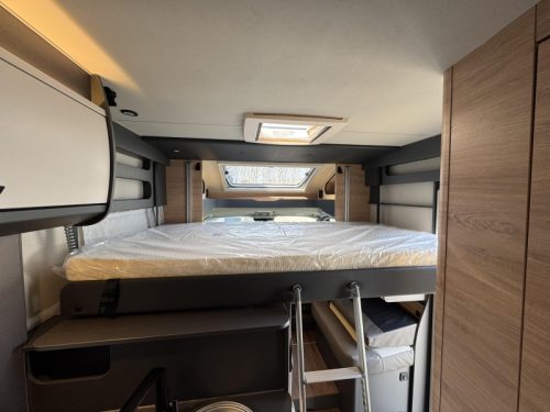 Knaus L!ve Wave 700 MEG  photo: 6