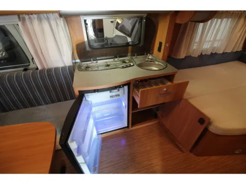 Knaus Sport 450 FU Rondzit, Voortent,  foto: 12