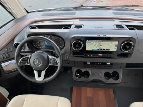 Carthago Chic C-Line I 4.9 LE Mercedes- Lits jumeaux  photo : 10