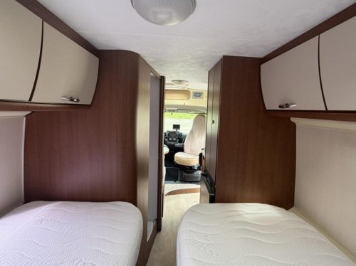 Chausson TWIST 06 Einzelbetten Markise Solarmodul Anh&auml;ngerkupplung Foto: 21