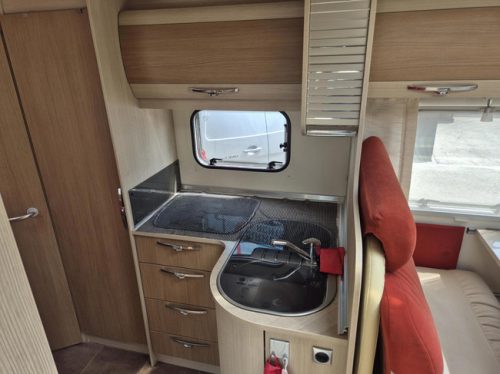 B&uuml;rstner Fiat NEXXO 660 French bed, Air conditioning + awning 2nd owner photo: 11