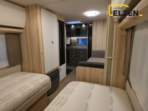 Hobby De Luxe 460 SL special price, incl. options photo: 17